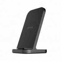 2020  Hot Trending Vertical Wireless Table Charger 10w Fast Charging Mobile Charger Wireless Charger Stand